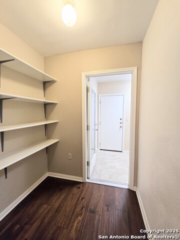 Image 15 of 28 For 8706 Collingwood