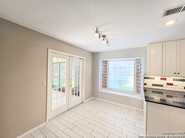 Image 8 of 28 For 8706 Collingwood