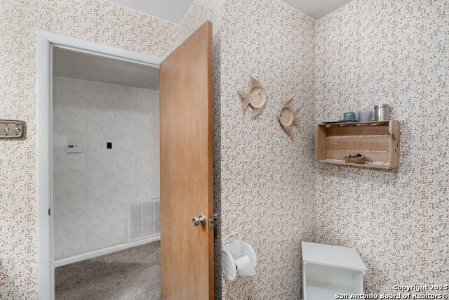 Image 18 of 37 For 1502 Montview