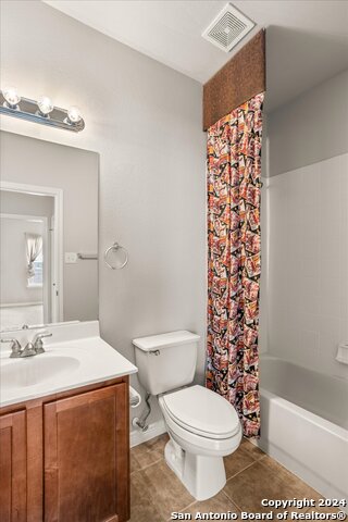 Listing photo id 23 for 128 Sage Cyn
