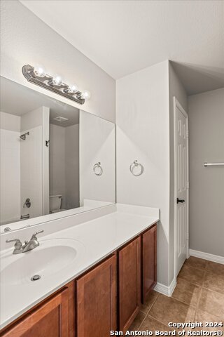 Listing photo id 35 for 128 Sage Cyn