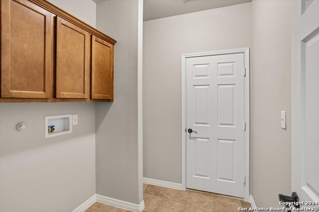 Listing photo id 38 for 128 Sage Cyn