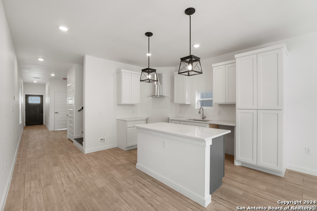 Image 11 of 26 For 212 Cooper St