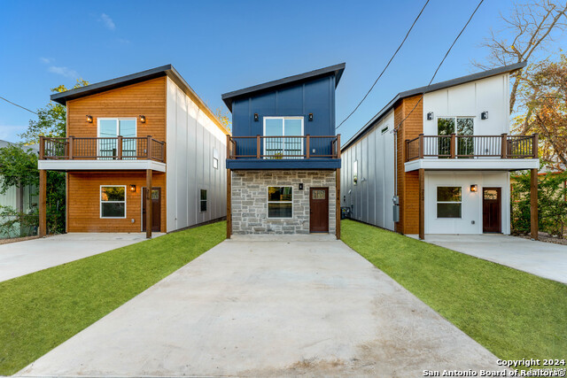 Image 2 of 26 For 212 Cooper St