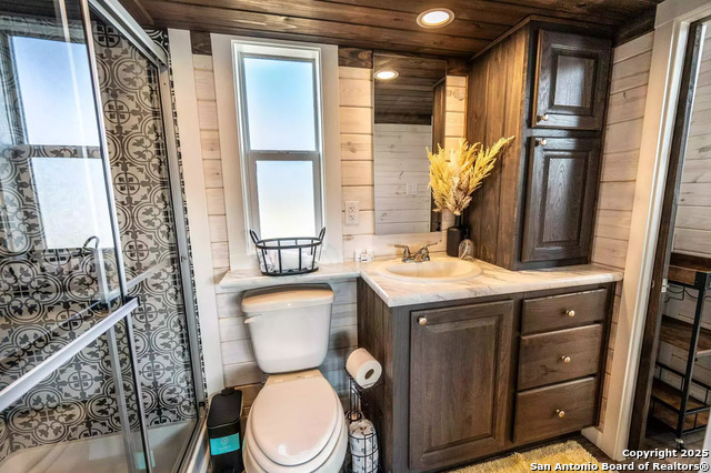 Image 12 of 23 For 5386 Ranch Rd 1376