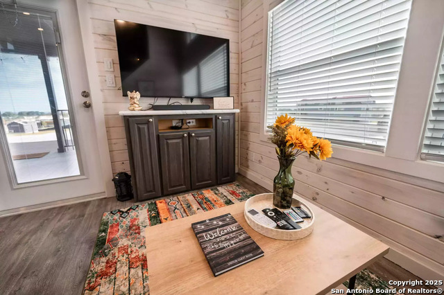 Image 5 of 23 For 5386 Ranch Rd 1376