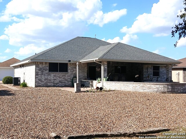 Listing photo id 8 for 7445 Golf Drive