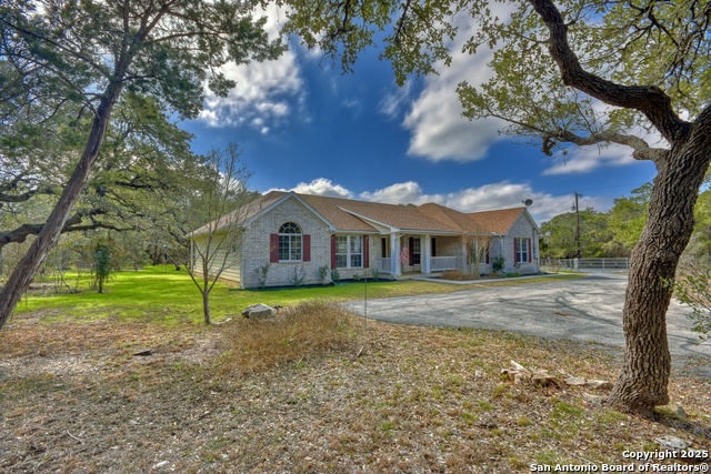 Listing photo id 12 for 4200 Havenrock