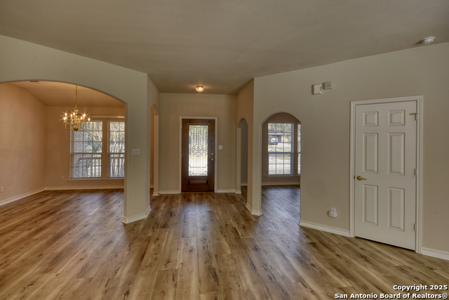 Listing photo id 19 for 4200 Havenrock