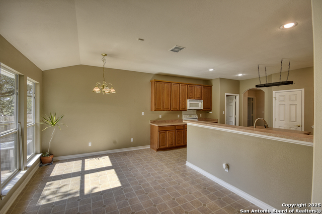 Listing photo id 23 for 4200 Havenrock