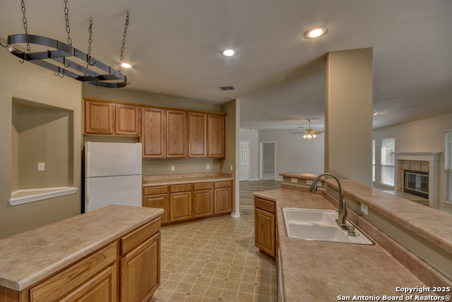Listing photo id 26 for 4200 Havenrock
