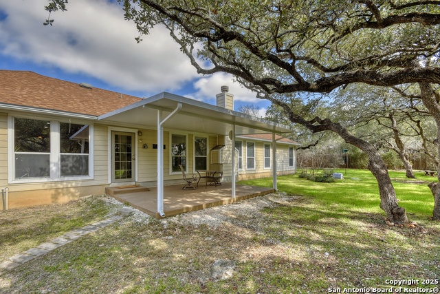 Listing photo id 46 for 4200 Havenrock