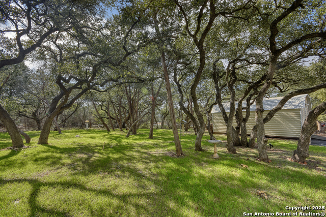 Listing photo id 48 for 4200 Havenrock