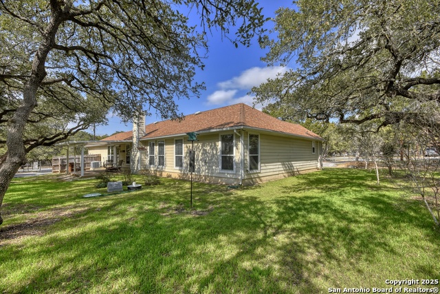 Listing photo id 51 for 4200 Havenrock