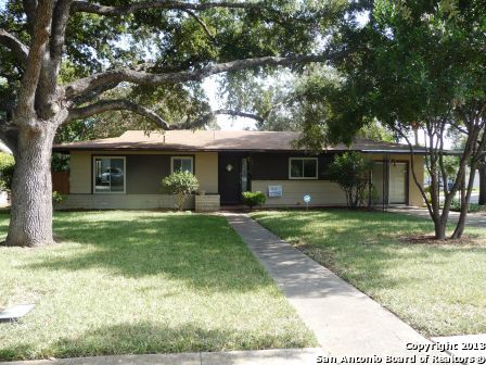 702 Byrnes Dr