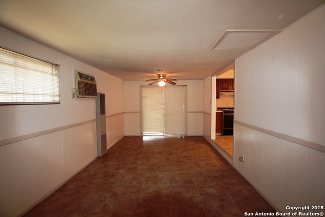 Image 10 of 18 For 702 Byrnes Dr