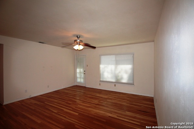 Image 12 of 18 For 702 Byrnes Dr