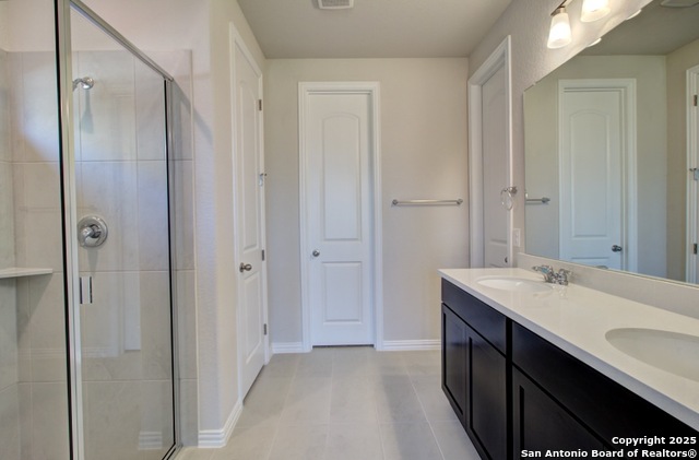 Image 17 of 29 For 1614 Couser Avenue