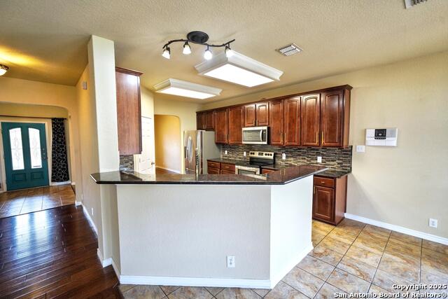 Image 11 of 50 For 9022 Anderson Bluff