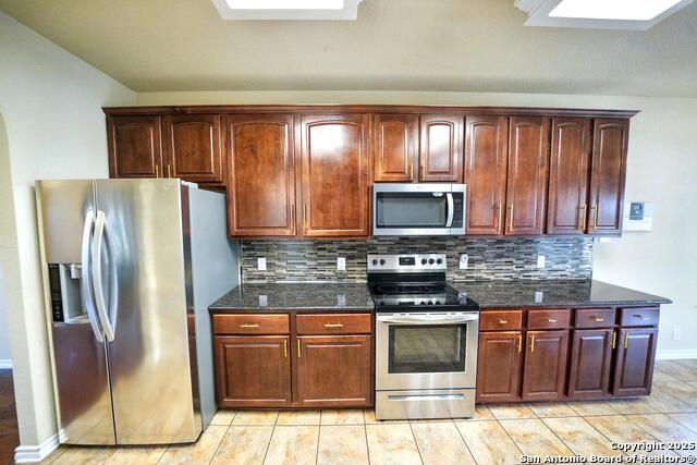 Image 13 of 50 For 9022 Anderson Bluff