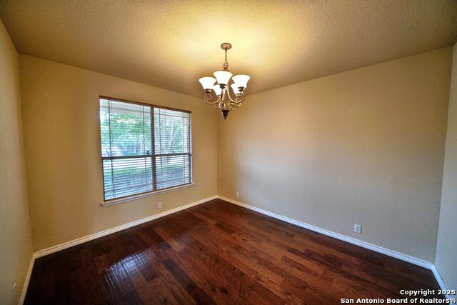 Image 17 of 50 For 9022 Anderson Bluff