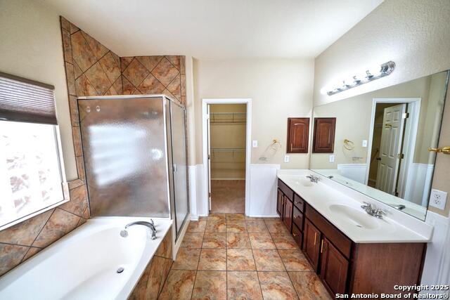 Image 26 of 50 For 9022 Anderson Bluff