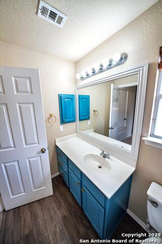 Image 41 of 50 For 9022 Anderson Bluff