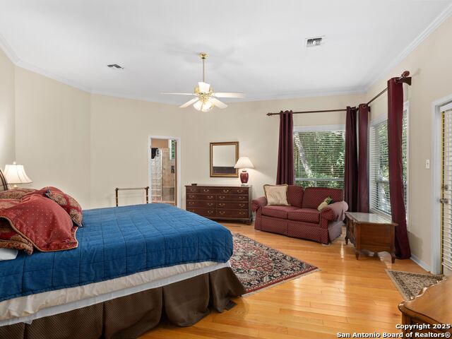Image 16 of 29 For 31 Inwood Manor