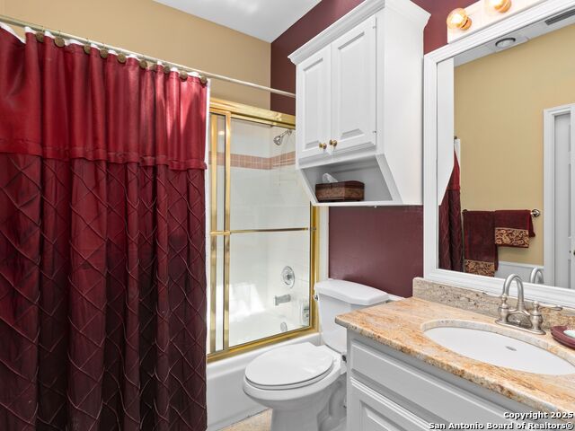 Image 22 of 29 For 31 Inwood Manor