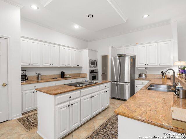 Image 9 of 29 For 31 Inwood Manor