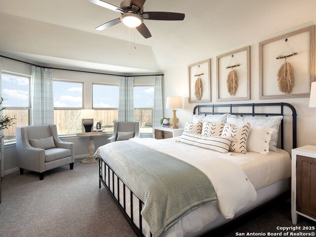 Listing photo id 3 for 3019 Playa Azul Blvd