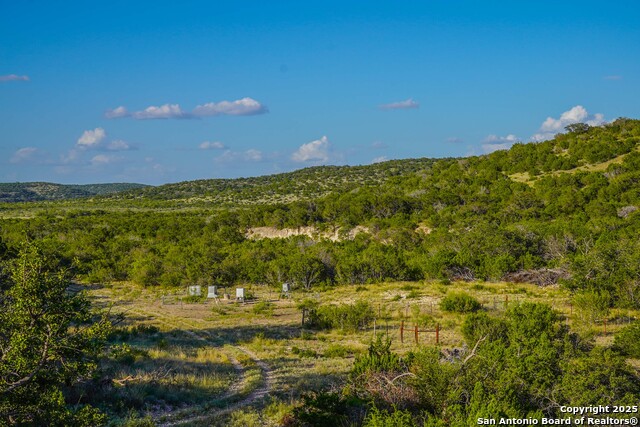 Listing photo id 38 for Tbd Mailtrail Rd