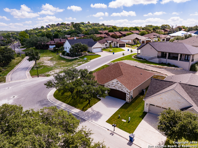 Listing photo id 23 for 2108 Athens Ave