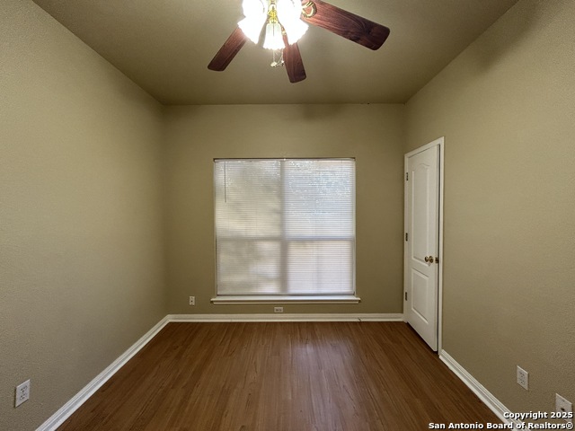 Image 21 of 28 For 3049 Pine Valley Dr