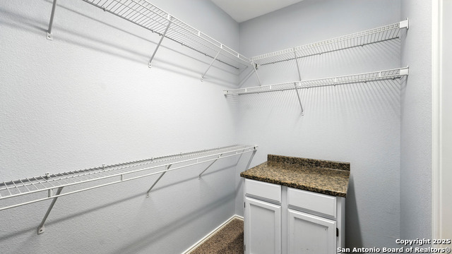 Listing photo id 21 for 15107 Wingheart