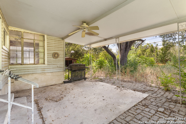 Image 26 of 26 For 215 Oakleaf Dr