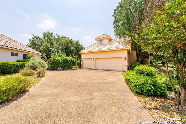 Image 3 of 17 For 19114 Autumn