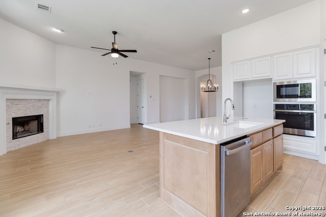 Image 13 of 34 For 2916 Edinburgh Park