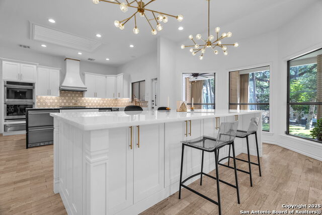 Image 21 of 102 For 12514 Elm Manor