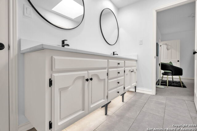 Image 47 of 102 For 12514 Elm Manor