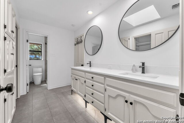 Image 63 of 102 For 12514 Elm Manor