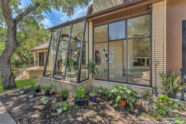 Image 90 of 102 For 12514 Elm Manor