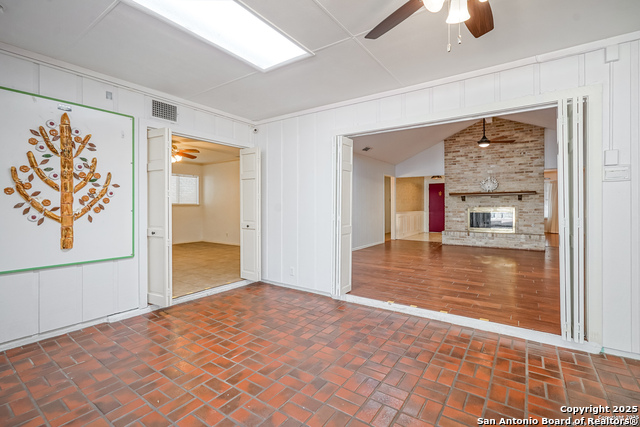 Image 20 of 50 For 8321 Windway