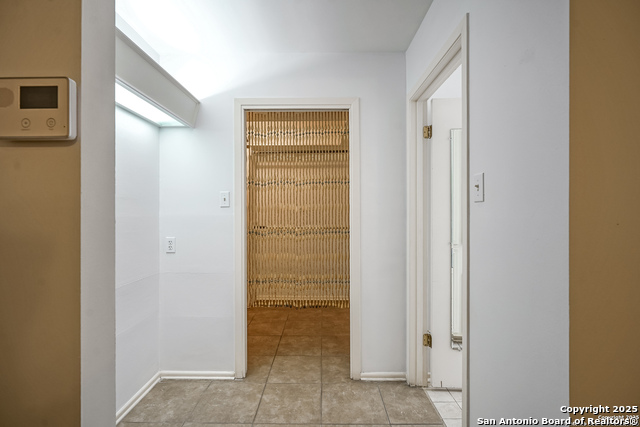 Image 24 of 50 For 8321 Windway