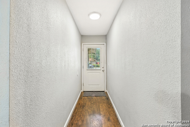 Image 7 of 50 For 7354 Rubens  