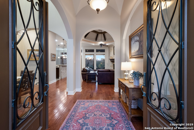 Image 3 of 23 For 200 Menger  