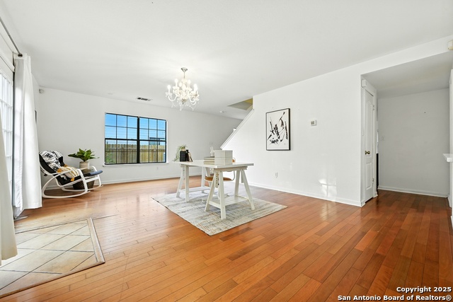 Image 10 of 44 For 481 Whispering Hlw