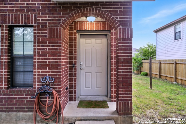 Image 4 of 44 For 481 Whispering Hlw