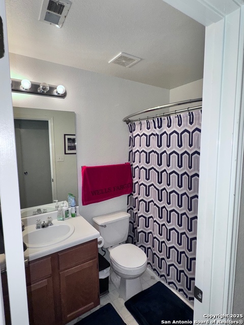 Image 15 of 30 For 4918 Crestwood Hill