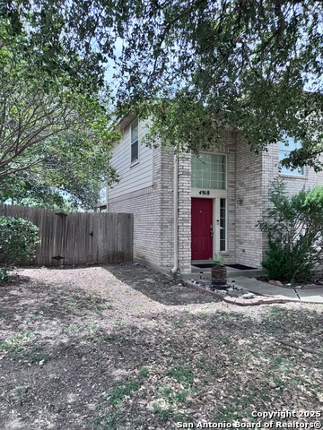 Image 2 of 30 For 4918 Crestwood Hill